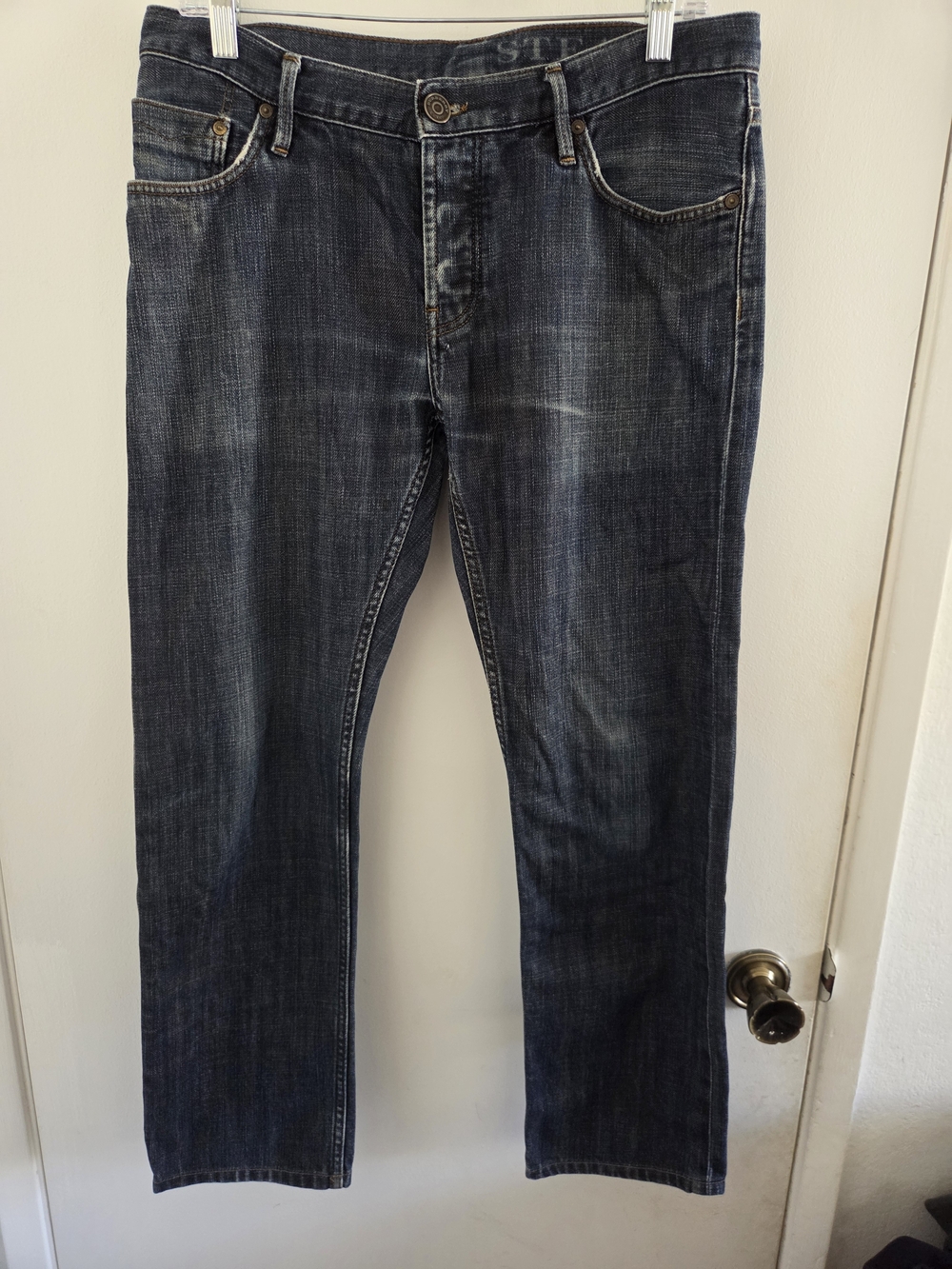 Burberry Brit Straight Distressed Jeans Blue Medium Wash Men's Denim Designer